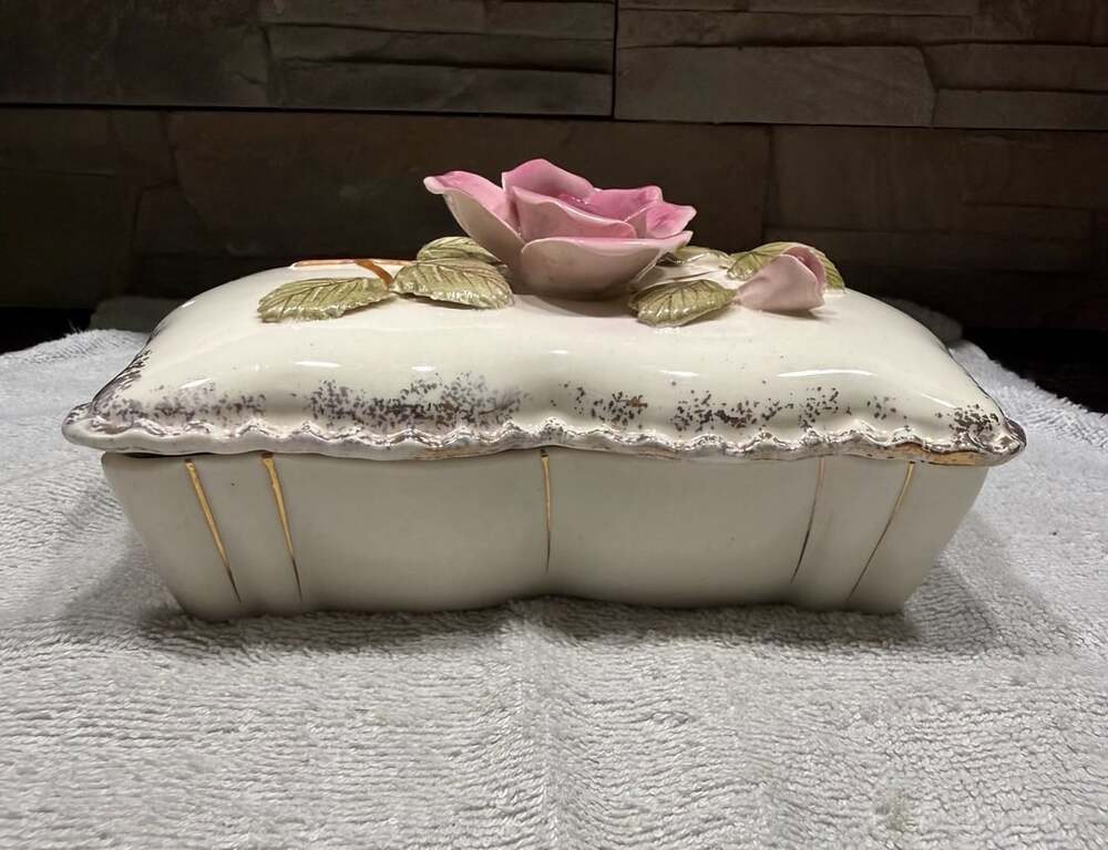 Vintage Japan Porcelain Rose Trinket Box Dish